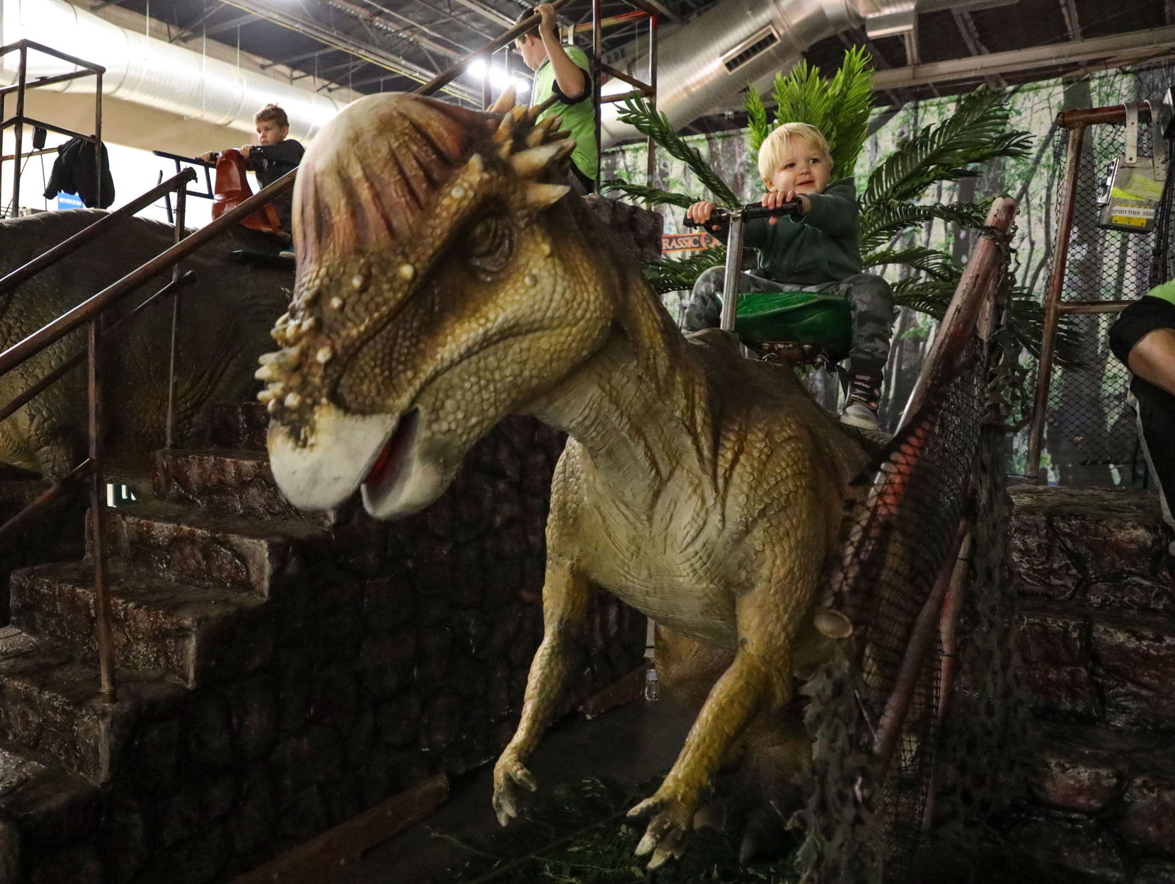 Dino ride